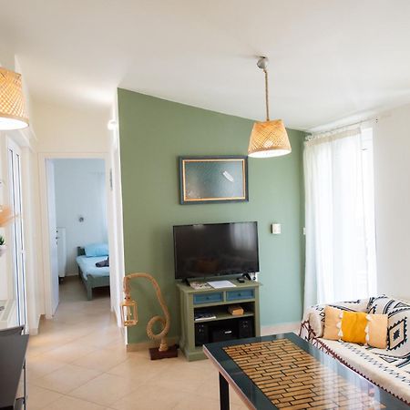 Nadia'S Place Poros Town Ngoại thất bức ảnh