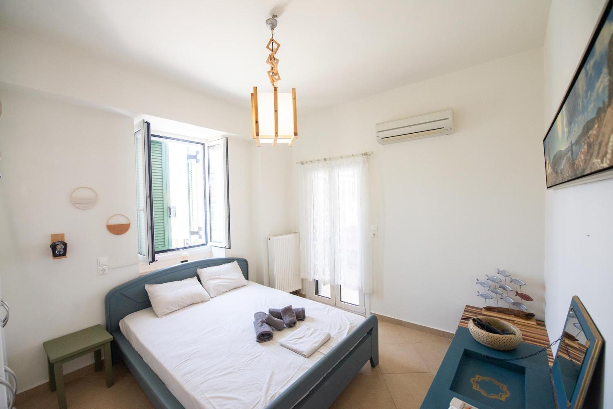 Nadia'S Place Poros Town Ngoại thất bức ảnh